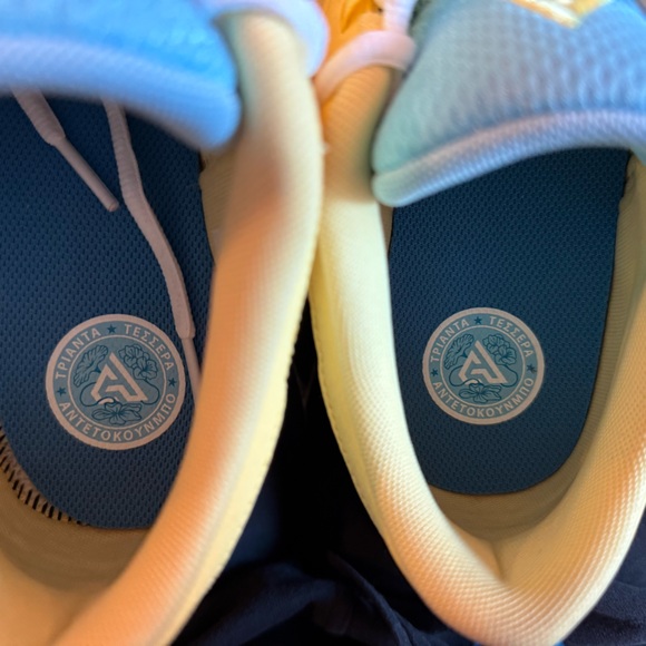 Nike Giannis Freak 5 - Air Zoom - Like New - 6.5Y/39EU/8 women’s/6.5 men’s - Picture 6 of 15